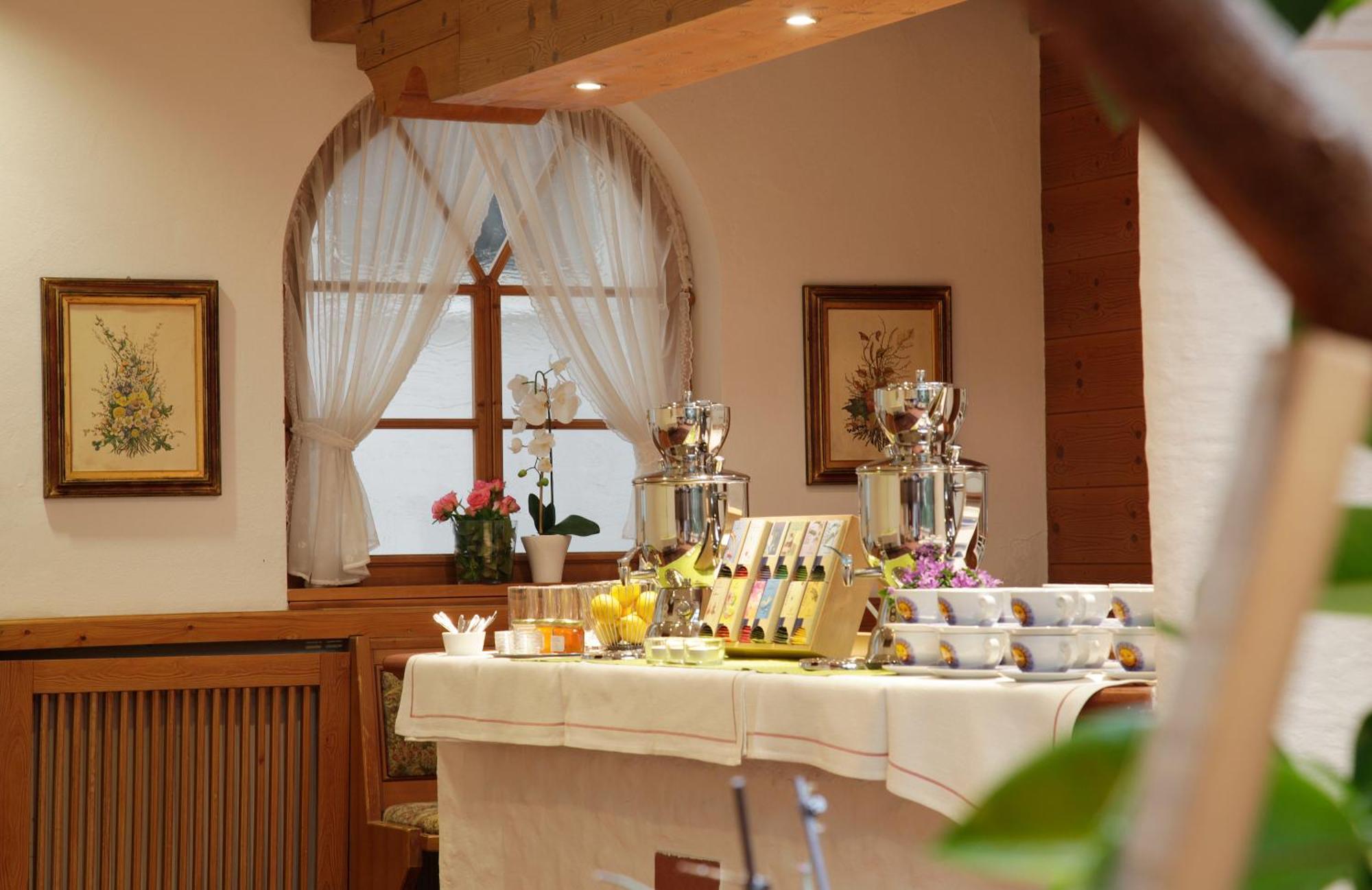 מריה טפרל Hotel Rose מראה חיצוני תמונה